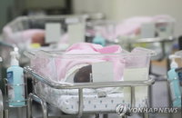 8월 출생아 2만2천명 역대 최저. 22개월째 인구 자연감소