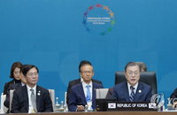 文대통령, 아세안 특별정상회의서 '新남방 외교전' 박차