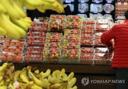 최장 장마에 수입 과일 인기…제철과일은 감소