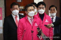 황교안 대표, 후보등록 하루 전 4곳 공천 백지화