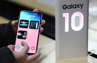 차기 5G폰 출시 임박했나...공짜폰 등극한 갤럭시S10 5G