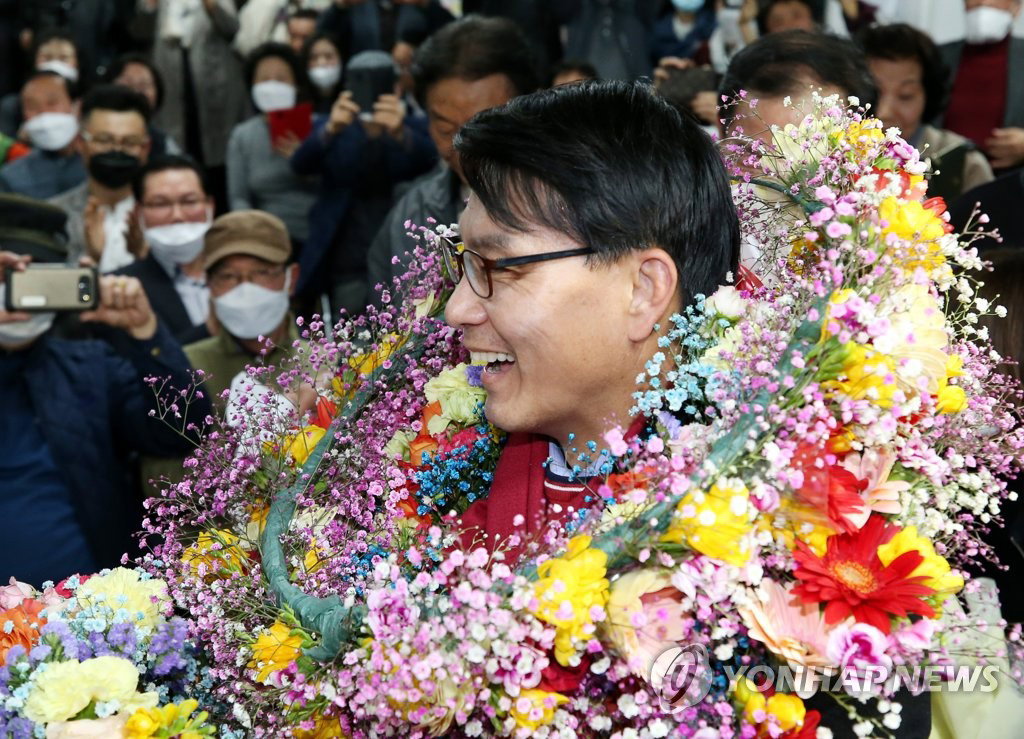 윤상현