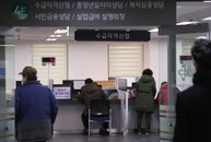 중소기업 일시 휴직자 71만명…”장기화 땐 실업대란 뇌관“