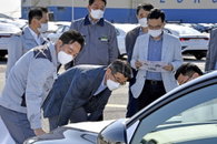 기아자동차 “비대면 판매 도입…해외 판매 확대에 총력”