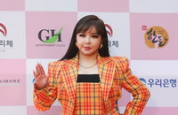 박봄 소감, 대종상 레드카펫서 "긴장되고 벅찬 무대였다" 밝혀