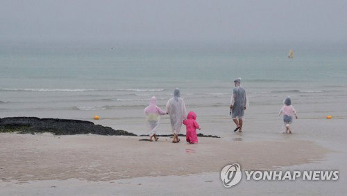제주 장마 시작 [연합뉴스 자료사진]
