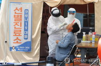 코로나 뇌공격...‘후각·미각 일시적 장애가 그 시작’