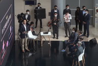 ’디지털 뉴딜‘ 현장 더존비즈온 방문한 문재인 대통령