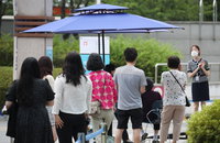 [코로나19 발생현황] 신규 확진자 63명, 포천 육군 8사단·광주 등 곳곳서 발생(종합)