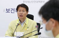 [코로나19 발생현황] 서울 12명 등 신규 확진자 59명(종합)…정부 "선별진료소, 보건소 중심으로 개편"