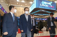 ‘뉴딜펀드' 띄우는 與…"국채수익율+α 보장 검토"