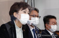 김현미 "월세 세액공제 확대 방안 검토“