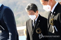 [사회적 거리두기 브리핑] 단계 격상에 유승민·나경원 활동 차질 外