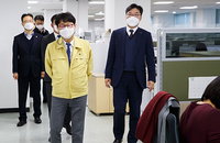 콜센터 상담사 67.7% “코로나 불안감 심각하다”