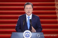 문 대통령 "다양한 주택공급 방안 마련하겠다"