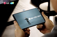 LG전자 휴대폰 존폐 갈림길, 기대와 우려의 시각