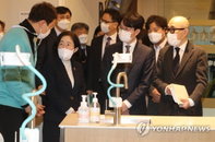 조성옥, 배민 찾아 “디지털 시장 소비자 권익 역할 해달라”…업무보고 후 첫 일정