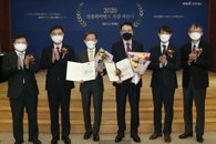 [증시 브리핑] 코스피, ‘개인·외인 매수’ 0.44% 오르며 순항 外