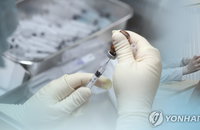 전문가 "코로나19 변이에 현 백신 1년 내 무용지물 될 것"