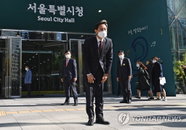 4·7 재·보궐선거 당선 오세훈-박형준 시장 오늘부터 '첫 출근'