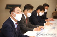 홍남기 "2차 추경, 채무 상환 일부 반영 검토"
