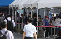 병원·요양원·직장 코로나19 집단감염…간병인 확진 숨기고 취업
