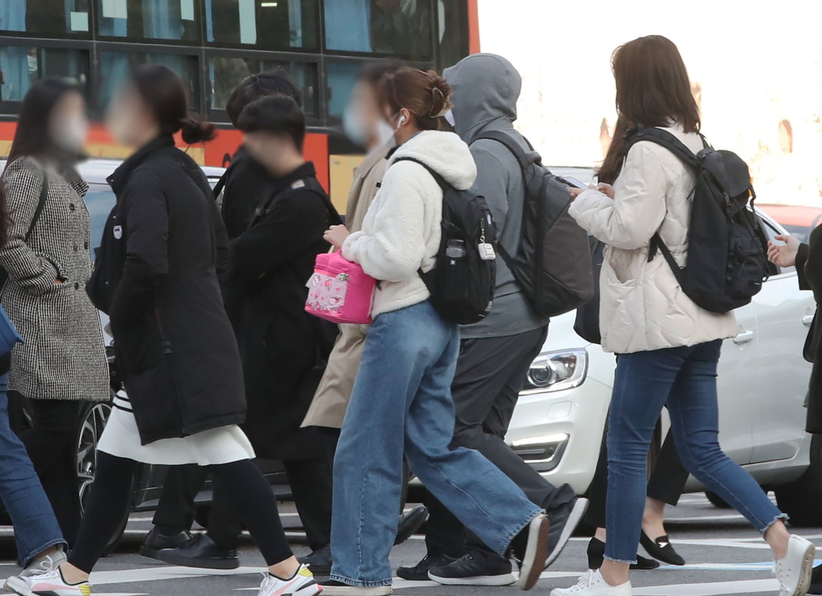 출근