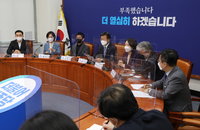 닻 올린 민주 비대위…쇄신·지방선거 승리 과제