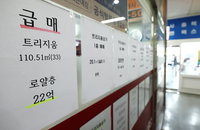 서울·경기 아파트 거래량 5개월 만에 최다…규제 완화 기대
