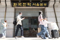 부채 규모 1위 한전, 3분기도 역대 최대 적자 예상