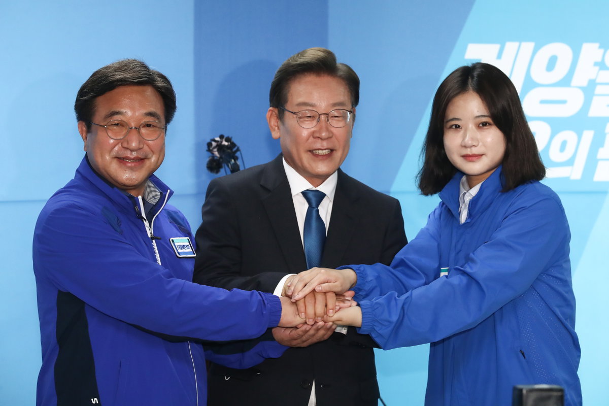 더불어민주당 총괄선대위원장,공동상임선대위원장 합동 기자회견
