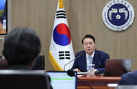 尹대통령 직무수행 평가 긍정 37%·부정 49%