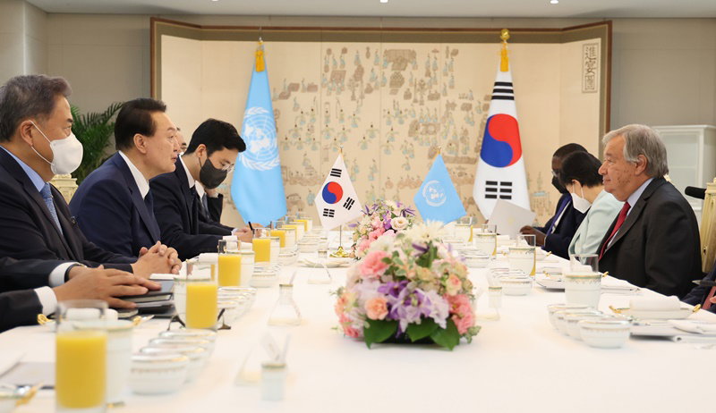 윤석열 대통령, 쿠테흐스 유엔 사무총장과 오찬