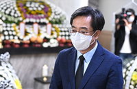 세모녀 대책 핫라인 공개…명예사회복지공무원도 확대