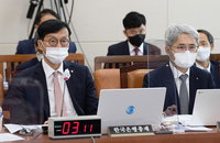한은 "금리인상 기조 지속, 한미 통화스와프 재가동 협의"