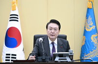 尹대통령 "중대선거구제 검토 필요, 지역별로 2∼4명 선출 고려"