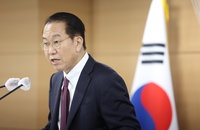 남북 통신선 불통 지속, 10년 만의 통일부 장관 성명