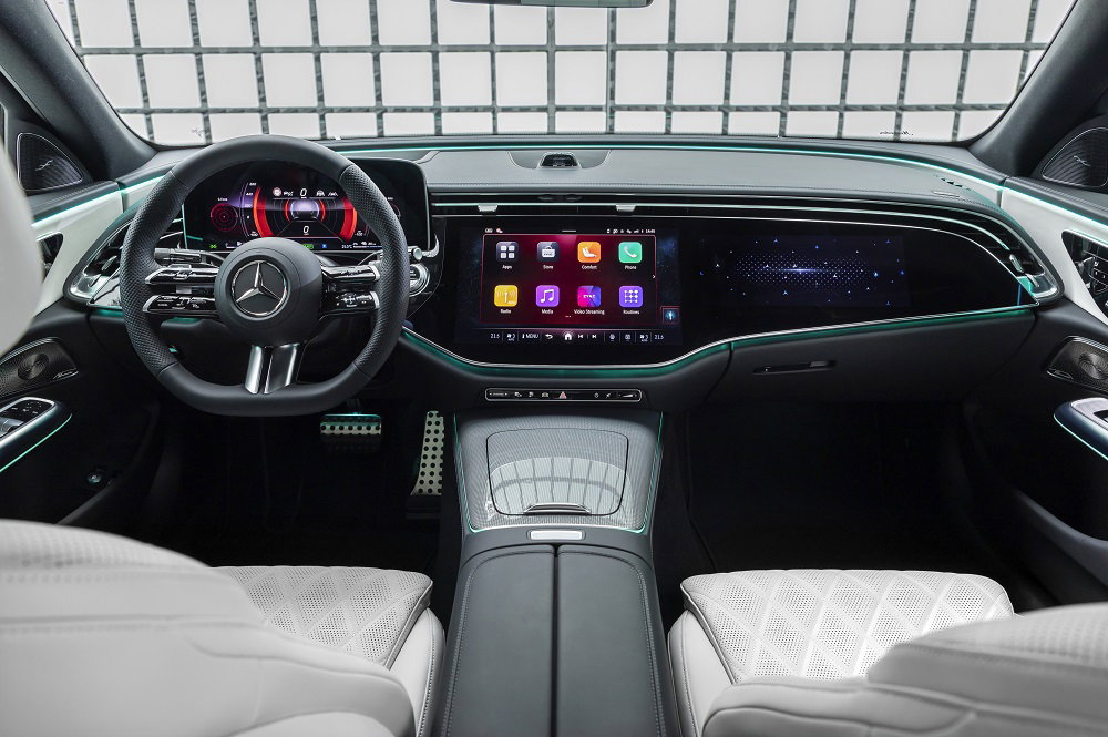 ▲벤츠 7세대 E클래스 AMG 라인