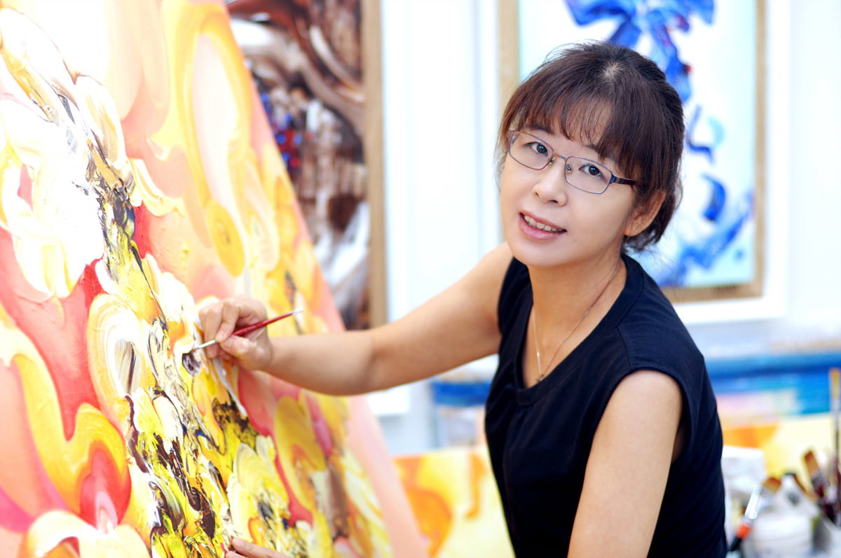 춤추는 붓, 황혜성 화가 초대 개인전 &lsquo;노스텔지어&rsquo; 