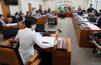 국회의원 '코인 1원'도 재산 신고 대상