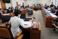 국회의원 '코인 1원'도 재산 신고 대상