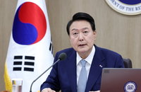 일본, 韓 '화이트리스트' 4년만에 복원, 수출규제 모두 해제