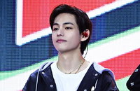 BTS 뷔 스토킹 20대 여성 경찰 조사