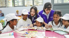 효성 베트남 초등학교 도서관 기증