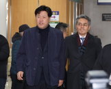 Former Deputy Director Kim Yong Secures Support from 51 Democratic Party Lawmakers