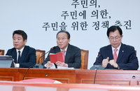 윤재옥 "쌍특검·3국조, 정쟁 목적뿐…응하지 않을 것"