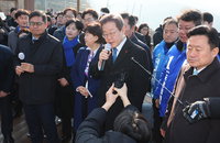 이재명 부산서 흉기 피습, 의식있는 상태서 병원 이송