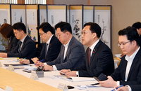 기재차관 "2%대 물가안정 총력…이달중 설 민생대책"