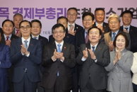 중소기업인 간담회, 현안 25건 논의