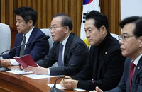 與 '병립형 비례 복귀' 압박…위성정당 실무절차 일단 시작